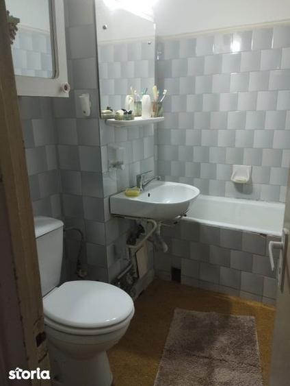 Apartament cu 2 camere semidecomandat în Trivale