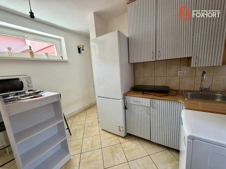 Apartament cu 2 camere decomandat în Dumbrăvița
