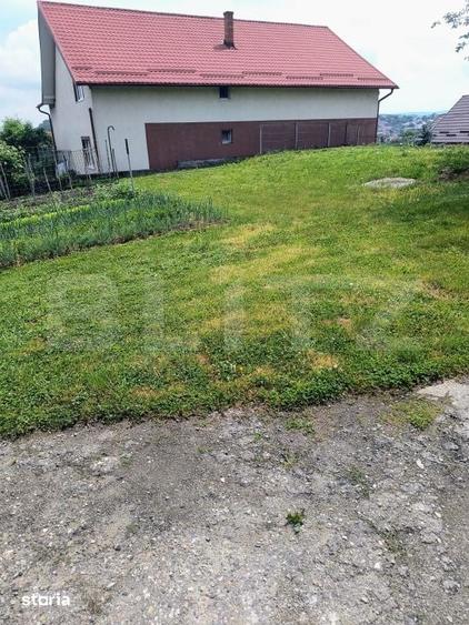 Casă cu 3 camere cu Teren 1000 Mp în Central