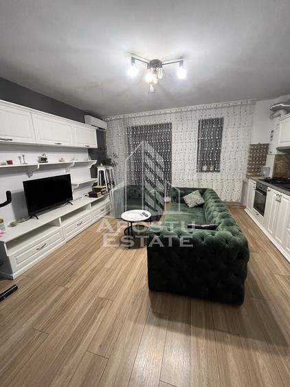 Apartament cu 2 camere semidecomandat, mobilat în Giroc