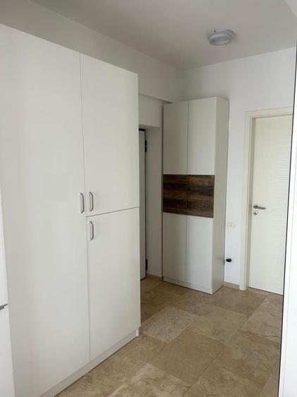 Apartament cu 2 camere semidecomandat în Exterior Vest
