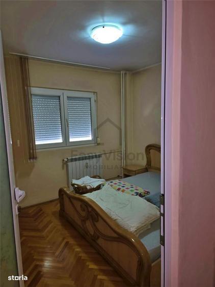 Apartament cu 3 camere semidecomandat, mobilat în Pantelimon