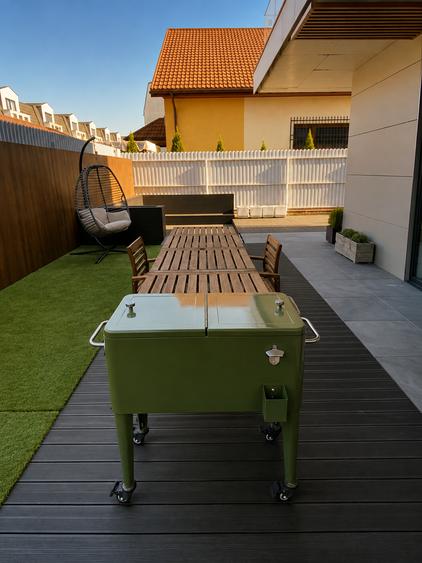 Apartament cu 4 camere decomandat în Pipera