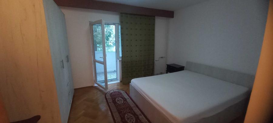 Apartament cu 2 camere semidecomandat în Aviației