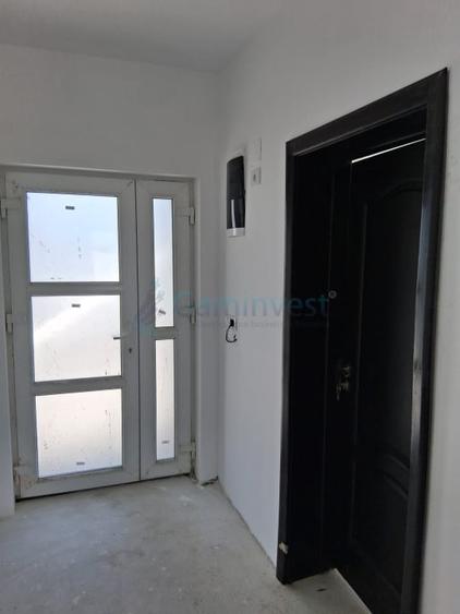 Casa de vanzare in Santandrei, la gri, Bihor - 2