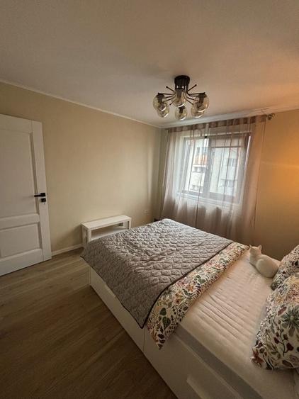 Inchiriez apartament 2 camere - 3
