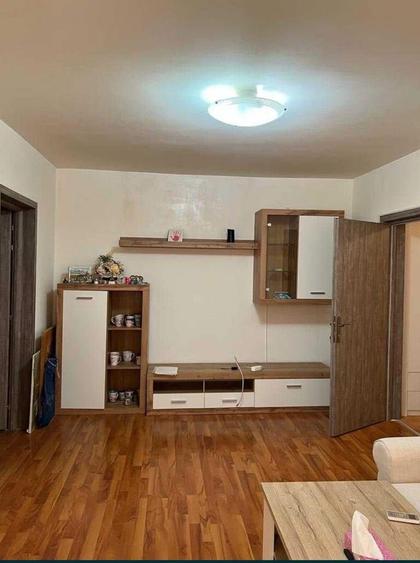 Iancului, Victor Manu, adiacent - 1