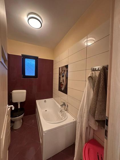 Apartament 3 camere  de vanzare in Dobroesti - 3