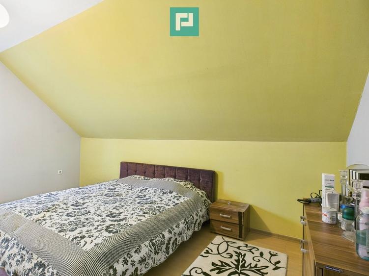 Două locuințe individuale pe 512 mp –  in GIROC - 25