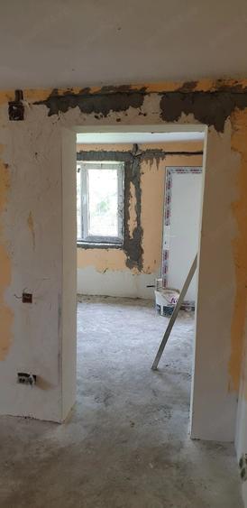Casă cu 3 camere cu Teren 5513 Mp în Bratia din Deal
