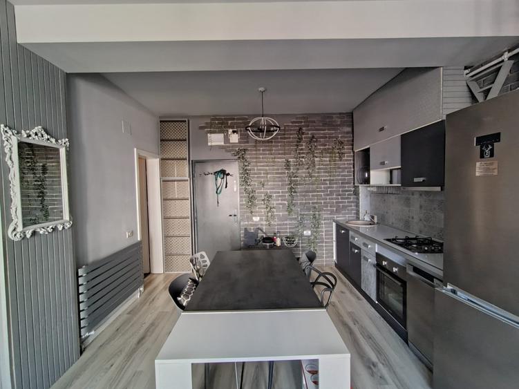 Ocazie ! Mamaia Sat, 2 camere, etaj 2, mobilat, utilat, 85.000 Euro - 4