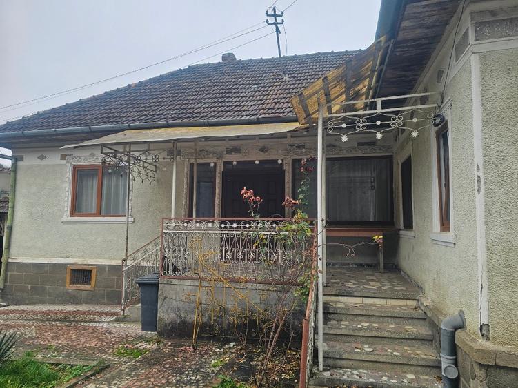 Casă 4 camere cu teren generos de 1400 mp - 7