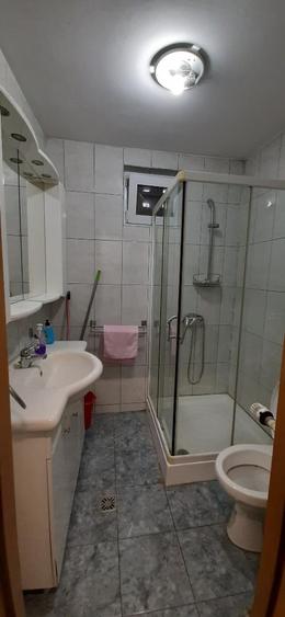 Apartament 3 cam  sau spatiu com cu balcon stradal pe Sos Stefan cel Mare - 8