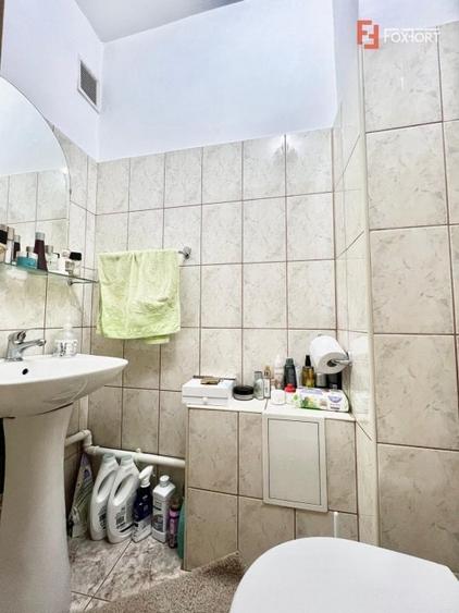 Apartament cu 3 camere, etaj 5 de vanzare, zona Lunei - 9