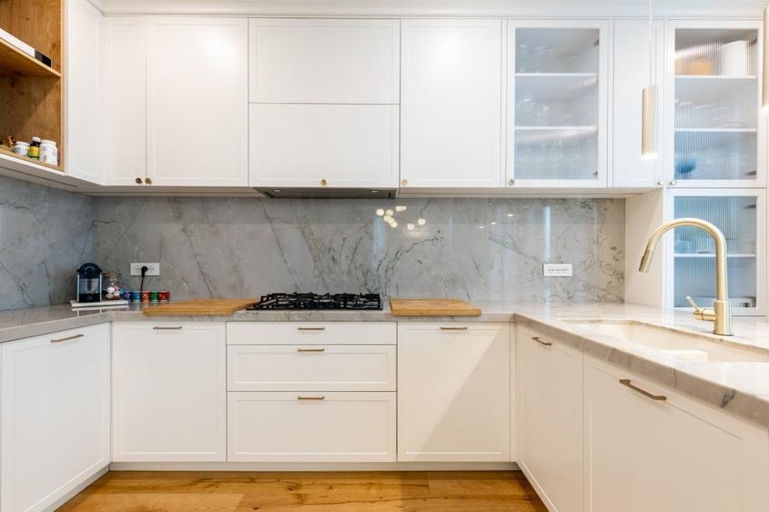 Penthouse Mobilat si Utilat cu Priveliste Panoramica spre oras - 10