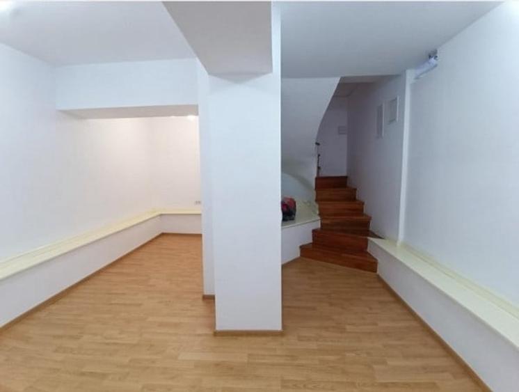 Ultracentral, spatiu comercial  D+P+1, curte generoasa, IDEAL BIROURI - 4