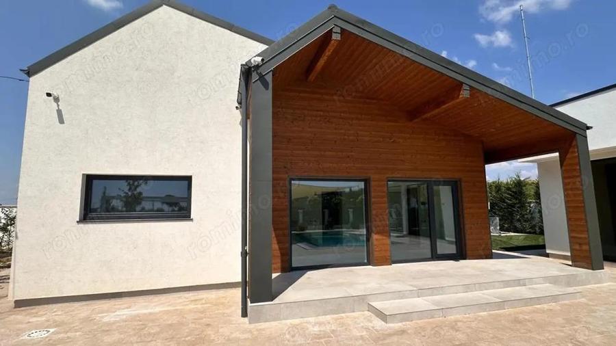 Casa exclusivista cu piscina ?i teren 1.120 mp aproape de Mall Electroputere - 2
