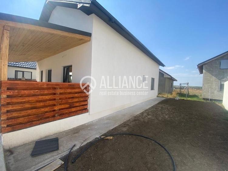 VALU LUI TRAIAN (COD07)Casă P+M (&icirc;naltă)cu 4 camere - 6