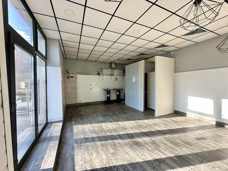 Comision 0. Spatiu comercial , Ultracentral, Gh. Baritiu - 5