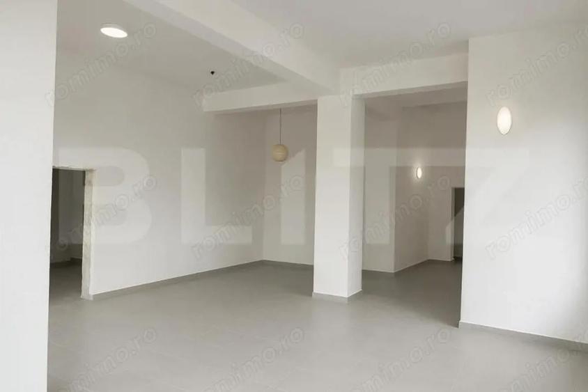 Spa?iu comercial, 196.1 mp , zona Calea Bucure?ti - 3