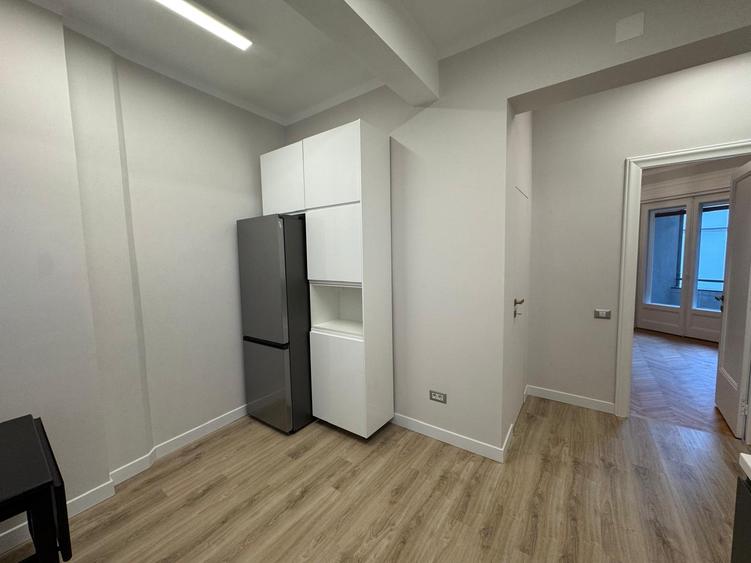 Inchiriere apartament trei camere renovat lux ideal firma/rezidenta Piata Amzei - 9