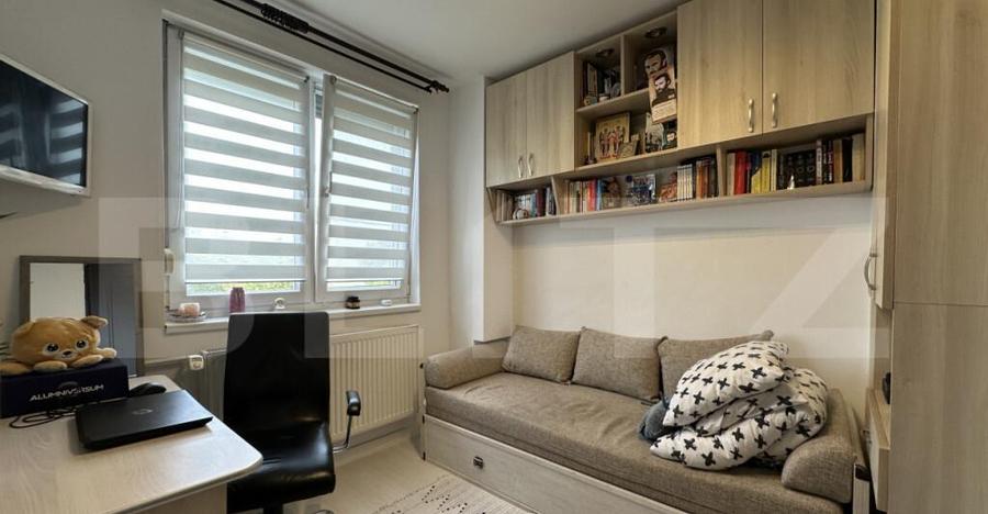 Apartament cu 2 camere, 53 mp, semidecomandat, zona Rogerius - 7