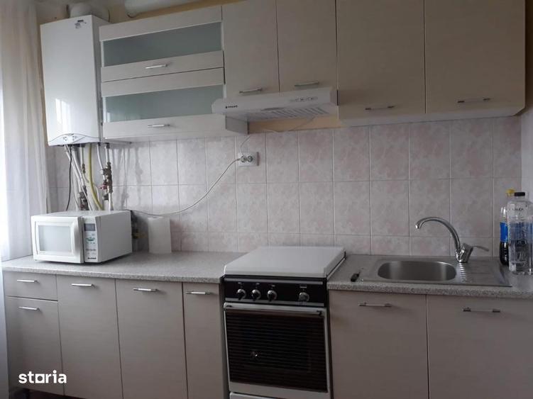 Apartament de vanzare cun 3 camere, Piata Marasti - 189,000 - 1