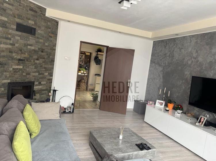 Vila de vanzare intr-o zona linistita - 1