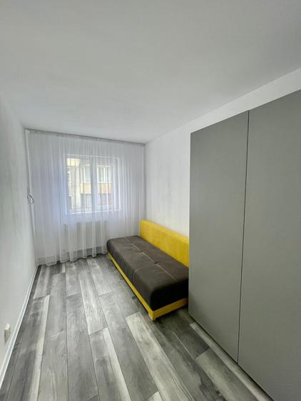 Apartament 3 camere de inchiriat - 10