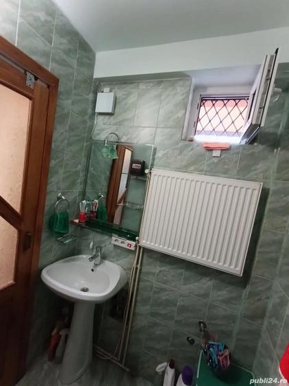 inchiriez ap. cu 2 camere decomandate - 1