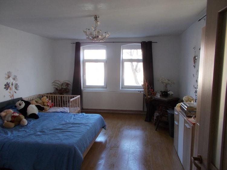 Casa 4 camere, Beregsau mic, central, teren 1350-2677mp, com=0% - 3