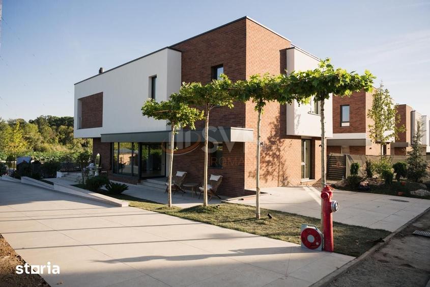 Casă cu 5 camere cu Teren 450 Mp în Snagov