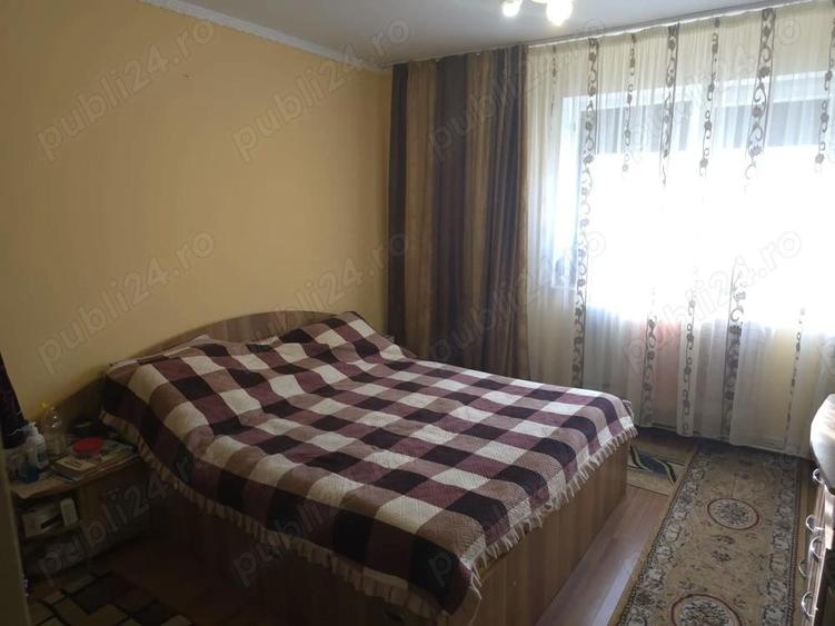 Apartament 2 camere decomandat parter 63 mp bulevardul Unirii, langa ?coala nr. 3 - 1