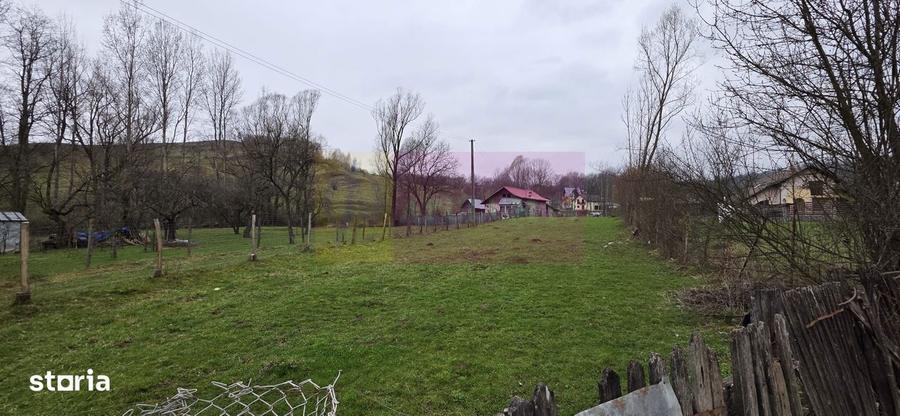 Teren intravilan 1.102 mp de vanzare in Breaza - 2