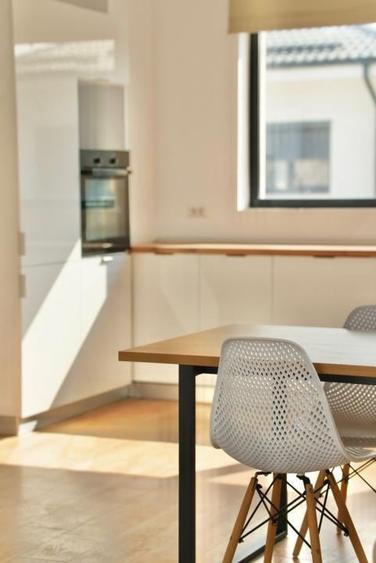 Casa individuala parter Tunari de vanzare 100 mp utili, 330 mp teren - 8