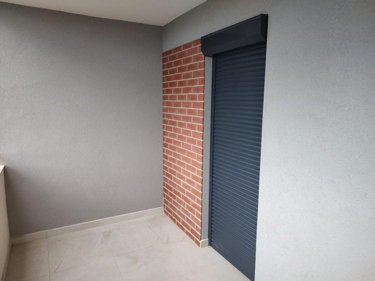 Apartament cu 2 camere decomandat în Turnișor