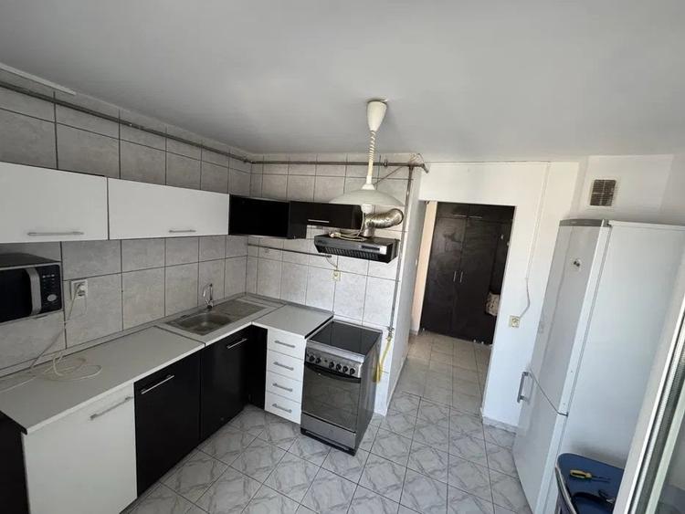 TOMIS III-BROTACEI APARTAMENT CU 3 CAMERE DECOMANDAT MOBILAT - 4