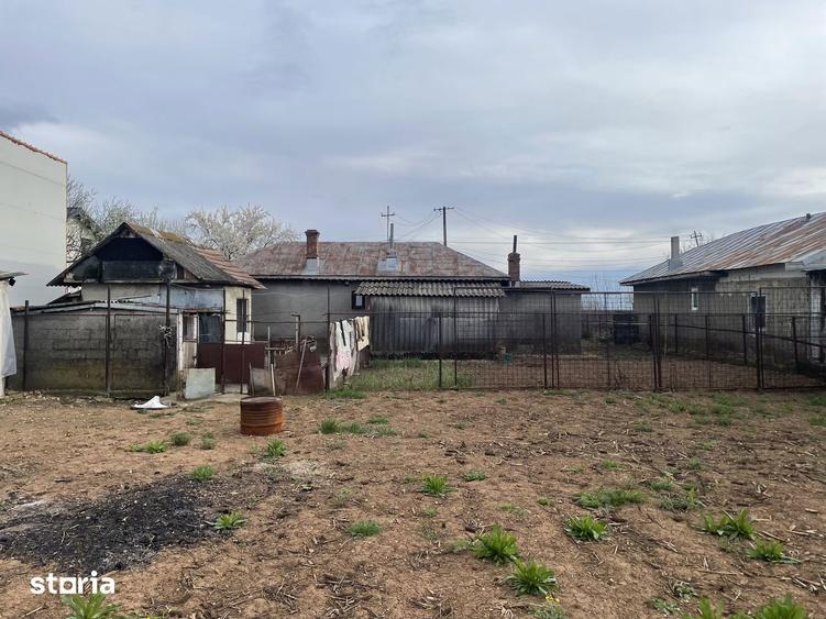 Casa 89 mp + teren 2298 mp intravilan si 2941 mp extravilan Negoiesti - 5