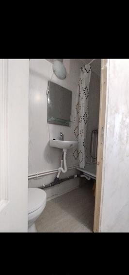 Proprietar garsoniera 17m et.3 Granit - 2