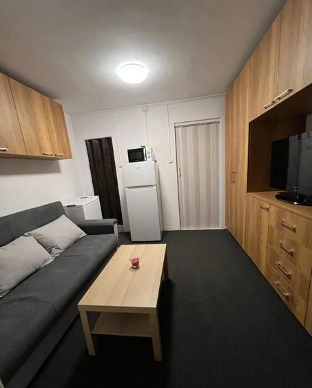 Aparatorii patriei confort 3 etaj 1 - 3