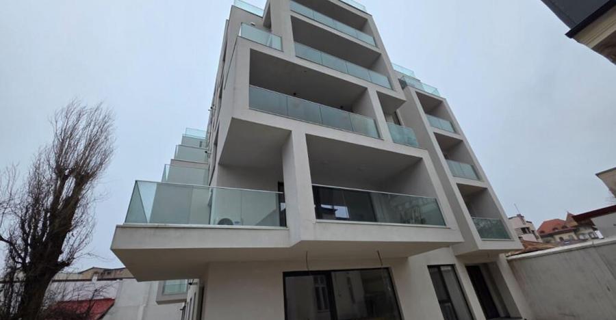 Apartament de vanzare 3 camere -imobil nou- zona Calarasi- S - 12