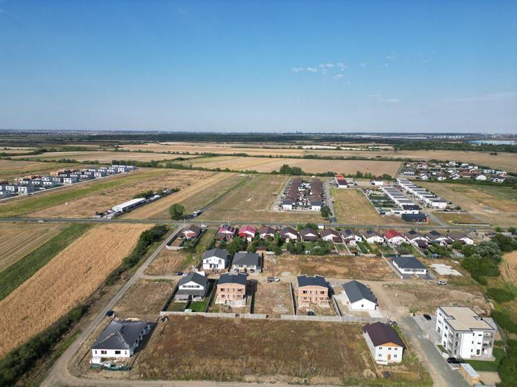 Teren Construcții intravilan de 594 mp, în Bucovăț (Remetea Mare)