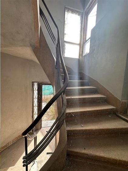 Vanzare imobil CONSOLIDAT pretabil Clinica / Spatii cazare / Birouri / Apartamen - 12