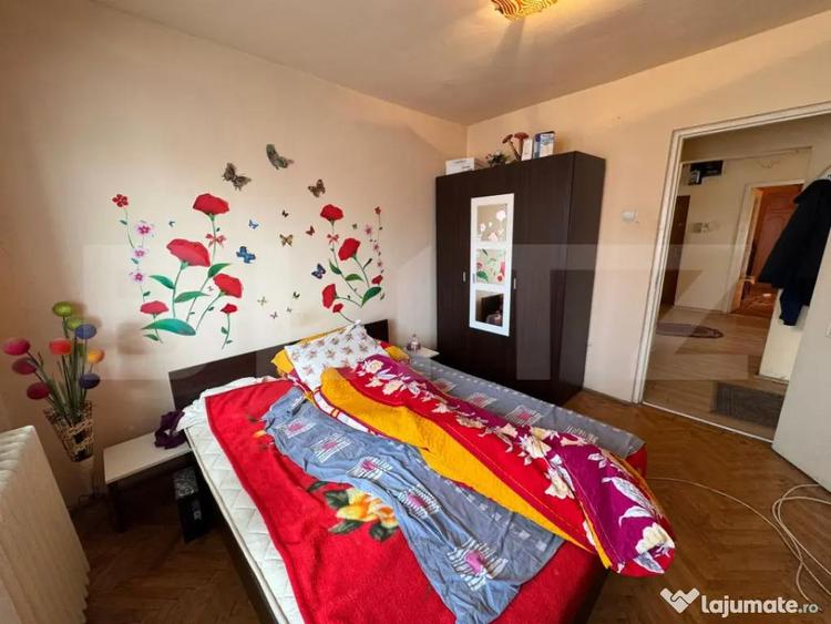 Apartament 3 camere, decomandat 72 mp, zona central Simeria - 2