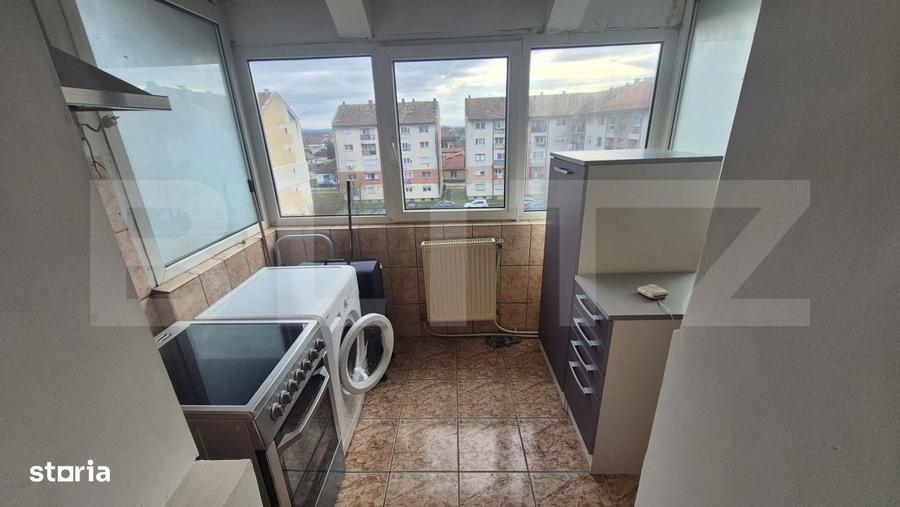 Apartament cu 3 camere de vanzare, 75,77 mp, Carpati 2 - 2