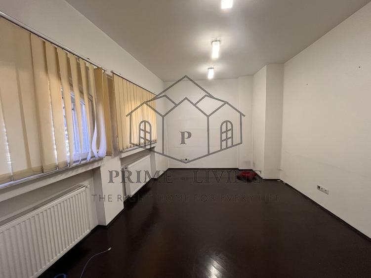 VILA INTERBELICĂ LA INCHIRIERE IN ZONA 1 MAI - 4