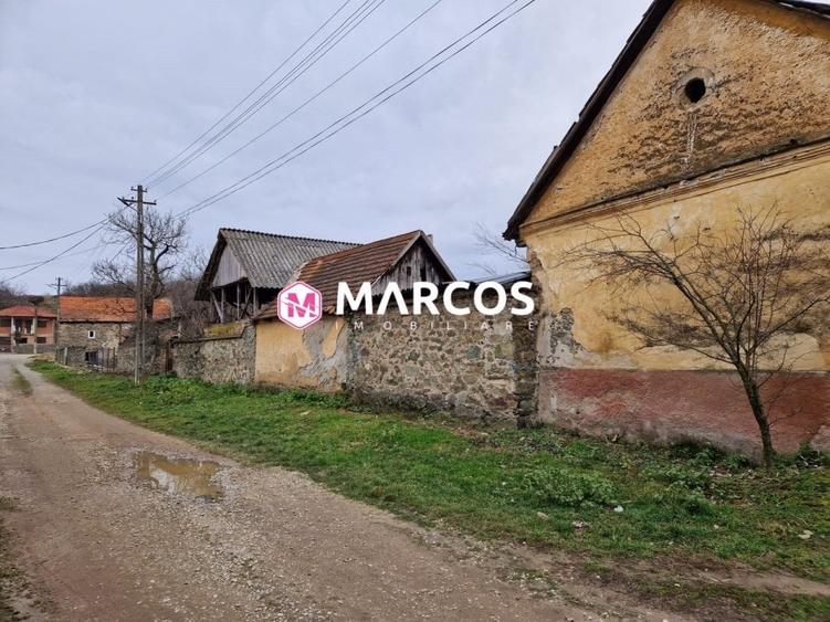 Casă individuală cu 3 camere cu Teren 1000 Mp în Goruia