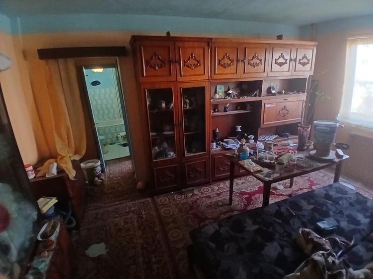 Apartament priviri la 3 dealuri ,langa primarie ,spital,lidl,profi,carrefour - 4