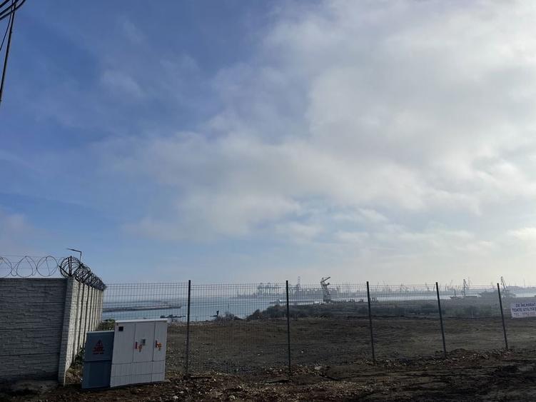 Teren.Parcare,Depozitare,Logistica,Autostrada A4 - 3