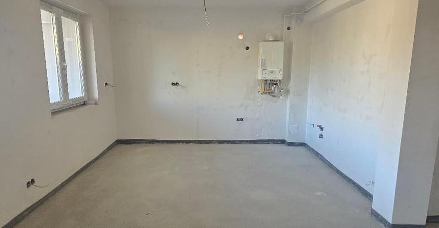 Vand apartament 3 camere dec. in Deva, 22 Decembrie, parter, bloc nou - 13